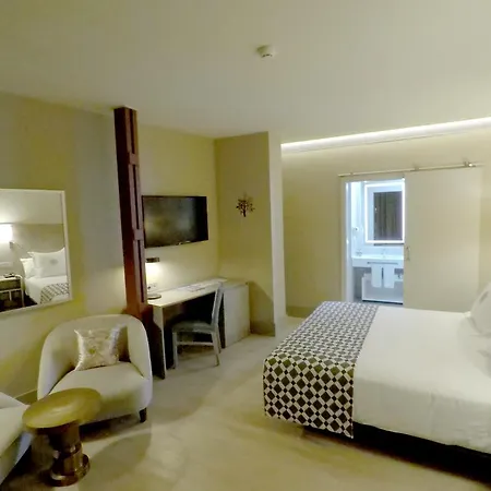 Hotel América