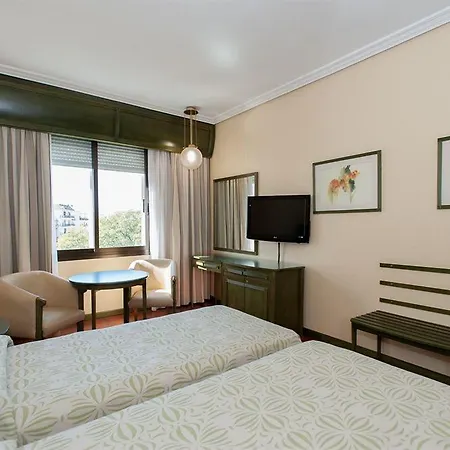 아메리카 4* 세비야